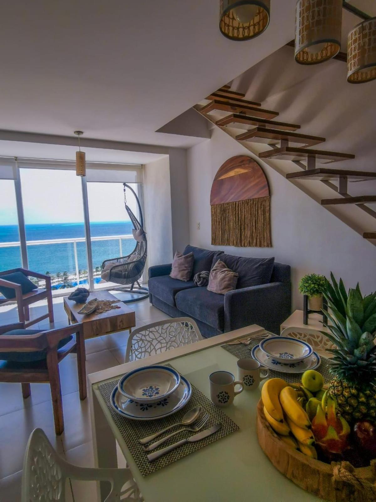 Pent House Amazing View Beachfront Appartement